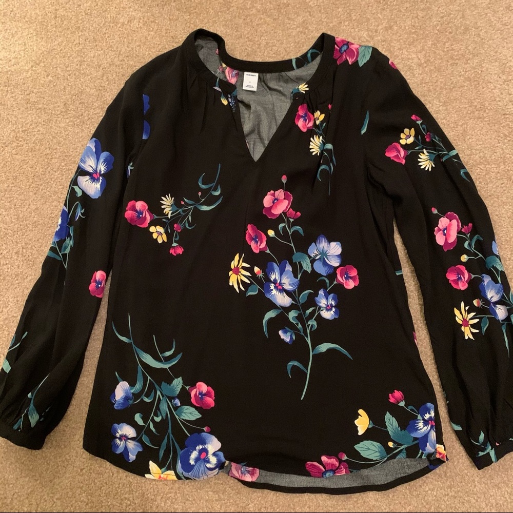 Old navy blouse